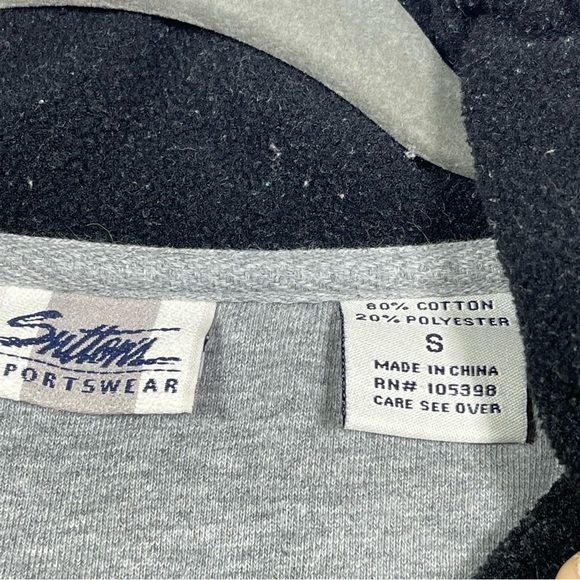 Sutton Sportswear, Big Sky Montana Embroidered Logo Pullover Sweatshirt. Small - Picture 6 of 7